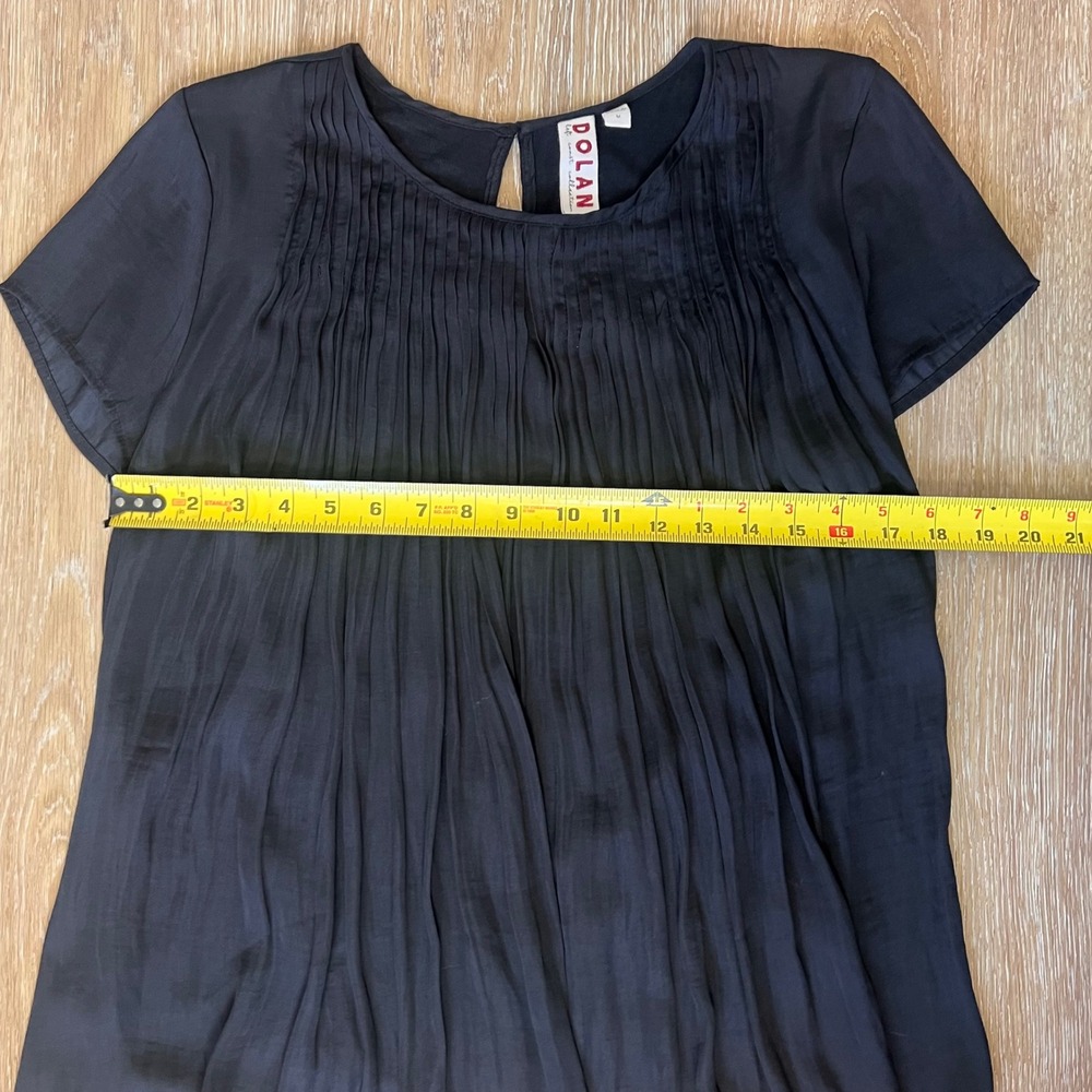 Dolan Anthropologie Black Pleated Blouse — Size M - Picture 5 of 7